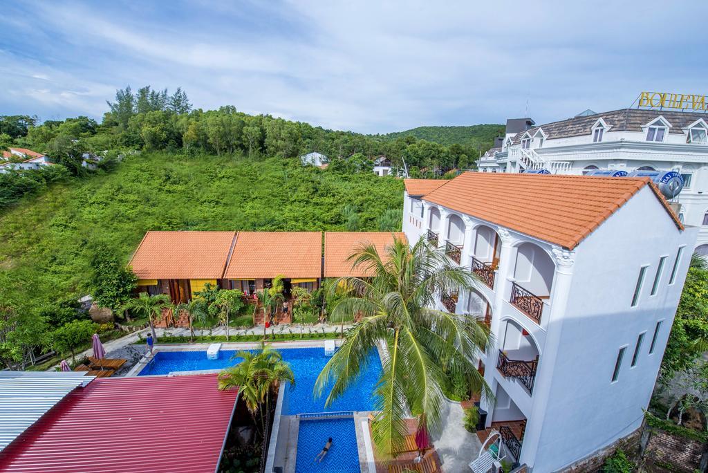 Bien Xanh Hotel Дуонг-Донг Экстерьер фото